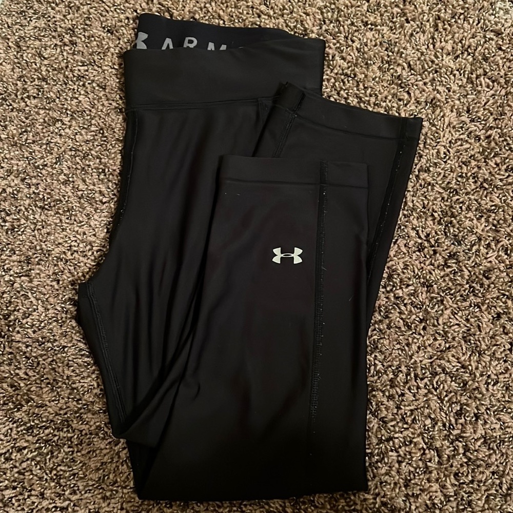 Under Armour Cropped Leggings